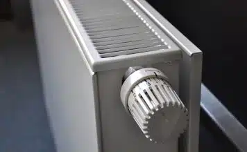 Pourquoi faire appel à un plombier chauffagiste pour les énergies renouvelables ?